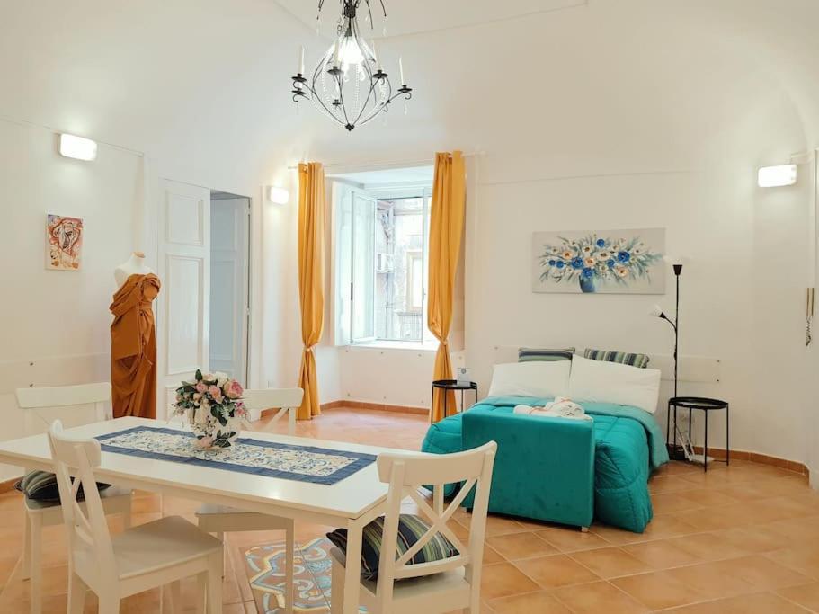 Fashion Cathedral Apartment, Centro Storico Napoli Dış mekan fotoğraf